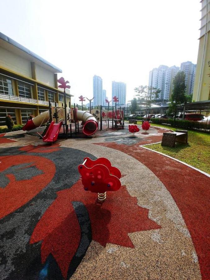 King Sebelah Alamanda Pangsapuri Putrajaya