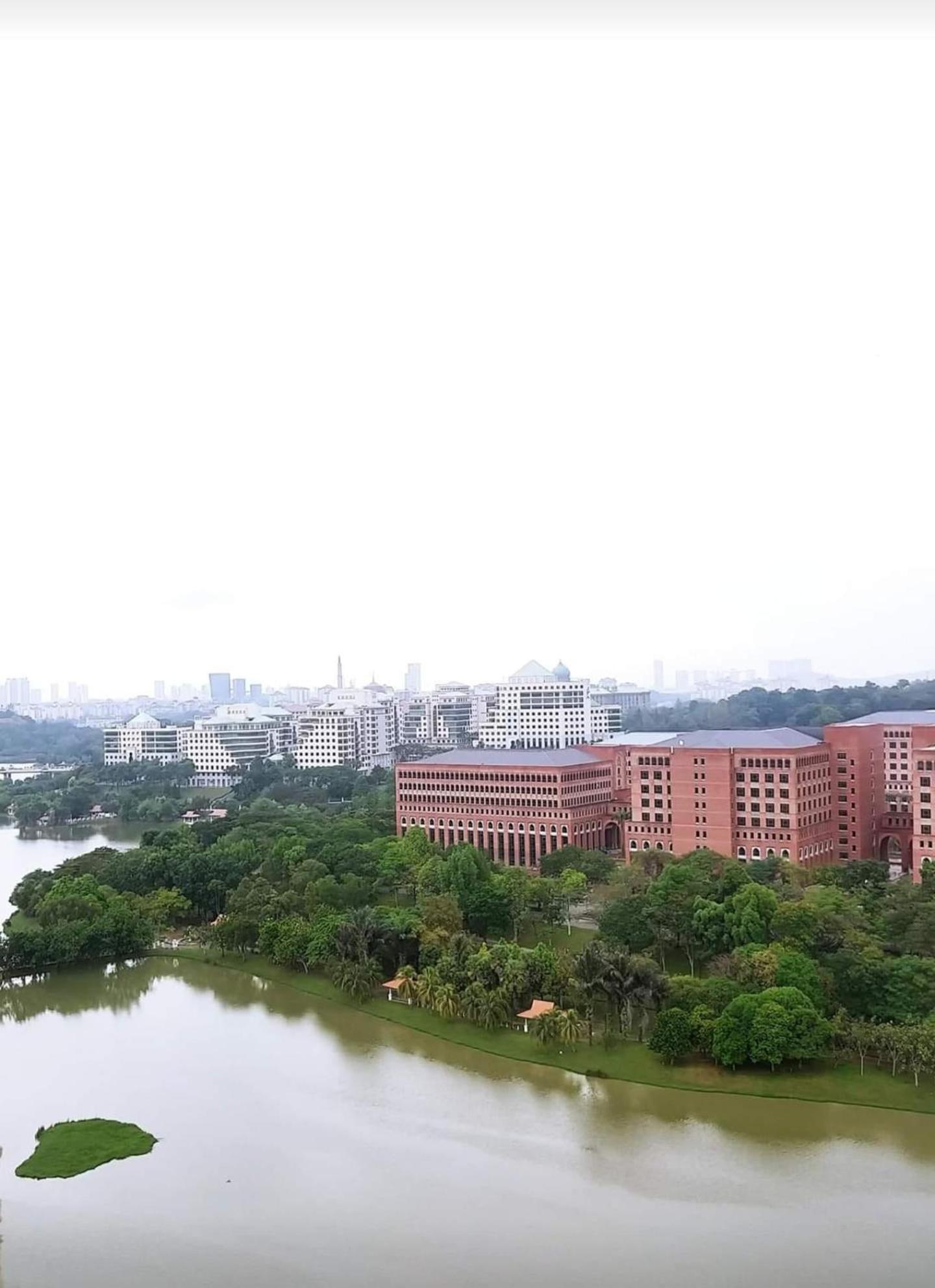 Pangsapuri King Sebelah Alamanda Putrajaya